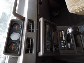 1988 MITSUBISHI MONTERO TAN 2.6L MT 4WD 193888